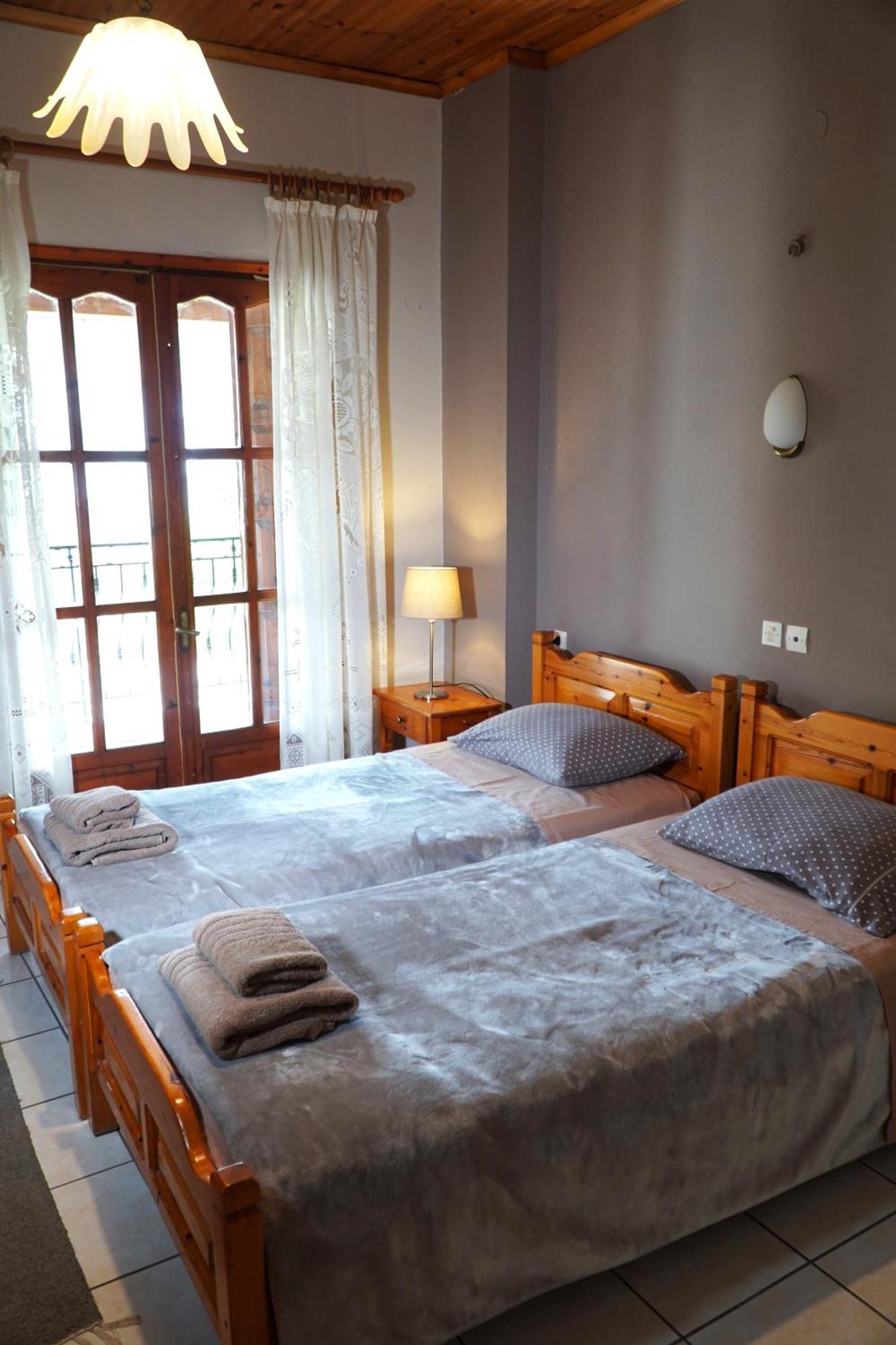 Hotel Defkalion Alli Meria Ngoại thất bức ảnh