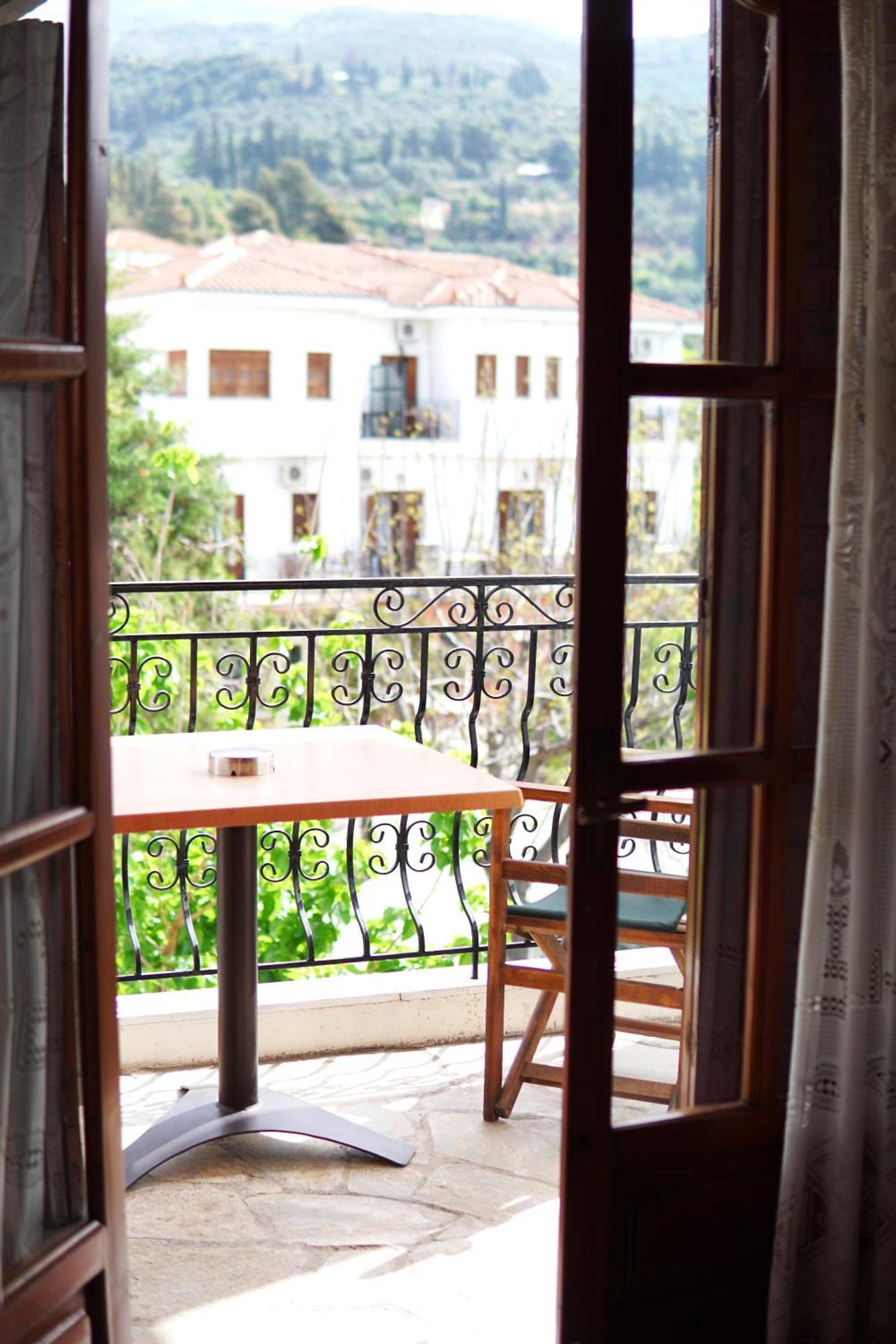 Hotel Defkalion Alli Meria Ngoại thất bức ảnh